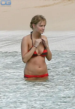Ashlee Simpson OnlyFans Leaked Free Thumbnail Picture - #G1DoeMMvsn