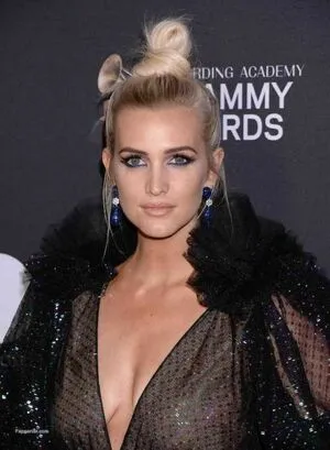 Ashlee Simpson Thumbnail Picture