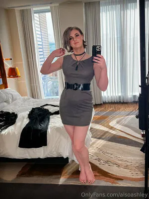 Ashley Barron OnlyFans Leaked Free Thumbnail Picture - #Lzk7RWrSub