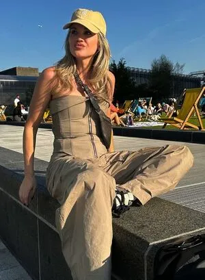 Ashley Roberts OnlyFans Leaked Free Thumbnail Picture - #fVSkep9PHS