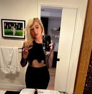 Ashley St Clair OnlyFans Leaked Free Thumbnail Picture - #3ZJIf7iYbj