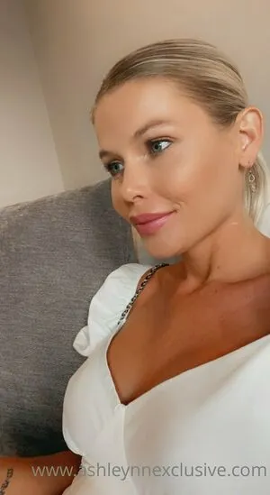 Ashleybelle OnlyFans Leaked Free Thumbnail Picture - #DCu5dIosbd