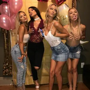 Ashlyn Sharp OnlyFans Leaked Free Thumbnail Picture - #5QlRe2wYEn