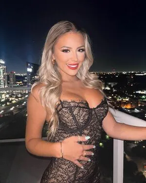 Ashlyn Sharp OnlyFans Leaked Free Thumbnail Picture - #UDGoGFzeeT