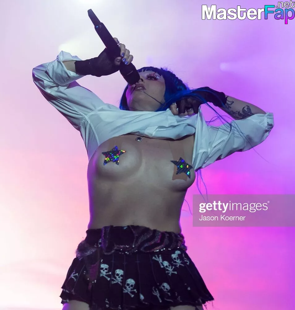 Ashnikko Nude OnlyFans Leak Picture 2pTmVxSXsX | MasterFap.net