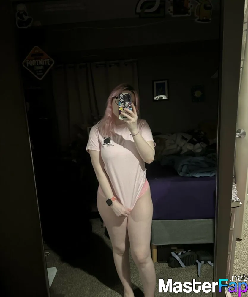 Ashtronova nude