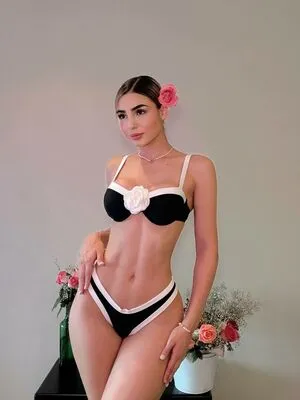 Asisazer OnlyFans Leaked Free Thumbnail Picture - #VQBWwRBkZ2