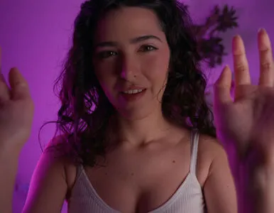 ASMR Glow OnlyFans Leaked Free Thumbnail Picture - #mxEbwsk9CC