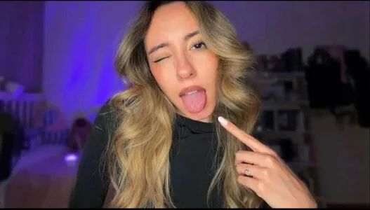 Asmrythm OnlyFans Leaked Free Thumbnail Picture - #OFemqIRCaD