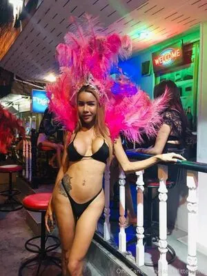 Ass Splitter Jane OnlyFans Leaked Free Thumbnail Picture - #OMX2dCulll