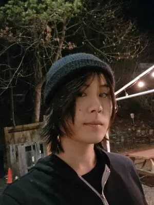 Assiaboi1 Thumbnail Picture