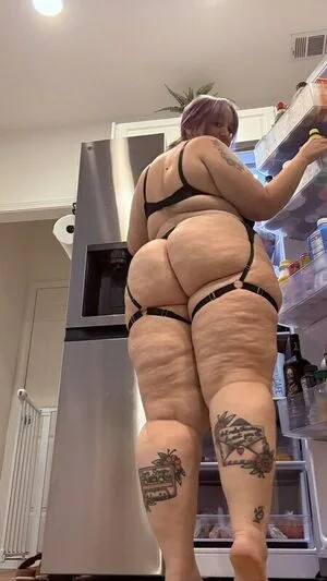 Asszilla OnlyFans Leaked Free Thumbnail Picture - #RCHUGFXiLN