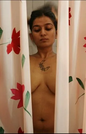 Astha Aggerwal OnlyFans Leaked Free Thumbnail Picture - #3ARaaOtWAY