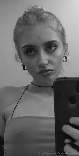 Astrid Eclipse OnlyFans Leaked Free Thumbnail Picture - #0uLT0lOauG