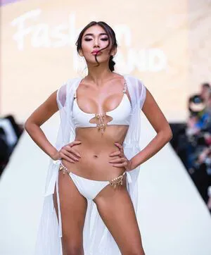 Asya Sun OnlyFans Leaked Free Thumbnail Picture - #kU951T2bCs