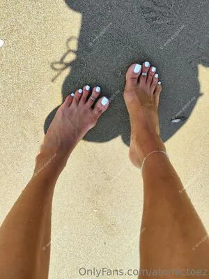 Atomictoez OnlyFans Leaked Free Thumbnail Picture - #42tk0LwILZ