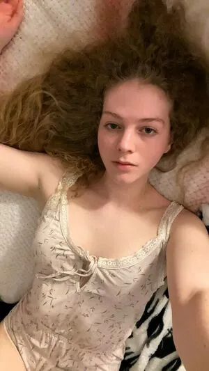 Audrey Bell Thumbnail Picture