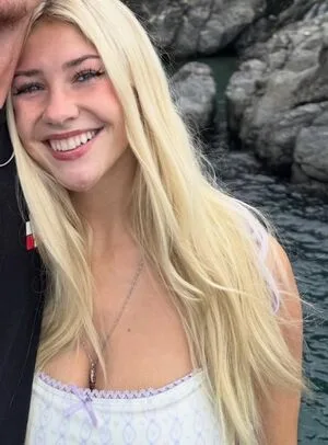 Audrey Wright OnlyFans Leaked Free Thumbnail Picture - #S6AI9tNq2J