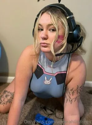 Aurorahillsfreex Thumbnail Picture