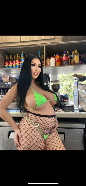 Ava Alvares Thumbnail Picture