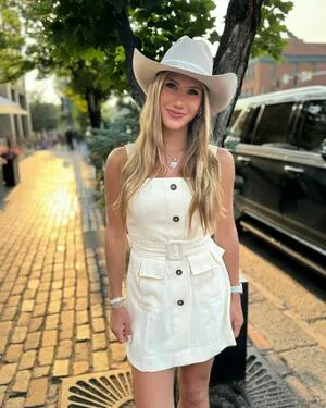 Ava Hunt OnlyFans Leaked Free Thumbnail Picture - #vDPSWH8IQx