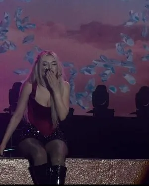 Ava Max OnlyFans Leaked Free Thumbnail Picture - #1h7qBv3f2M