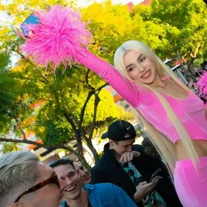 Ava Max OnlyFans Leaked Free Thumbnail Picture - #dKF1M2ONkG