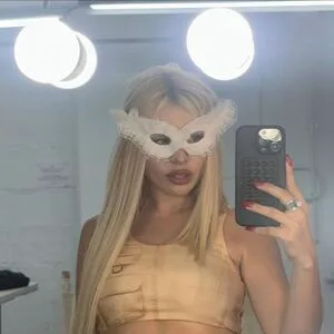 Ava Max OnlyFans Leaked Free Thumbnail Picture - #k5pkgnAh8t