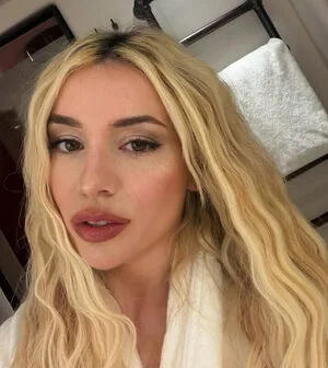 Ava Max OnlyFans Leaked Free Thumbnail Picture - #lBZDpPk68i