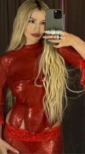 Ava Max OnlyFans Leaked Free Thumbnail Picture - #oAIlQ39TG6