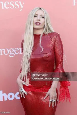 Ava Max OnlyFans Leaked Free Thumbnail Picture - #oVUknV5nw0