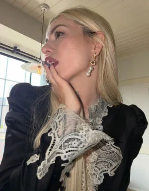 Ava Max OnlyFans Leaked Free Thumbnail Picture - #opJOizdCzz