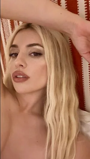 Ava Max OnlyFans Leaked Free Thumbnail Picture - #sJmYqZjWHV