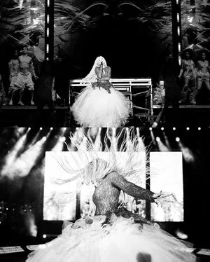 Ava Max OnlyFans Leaked Free Thumbnail Picture - #xq0aSWGVwm