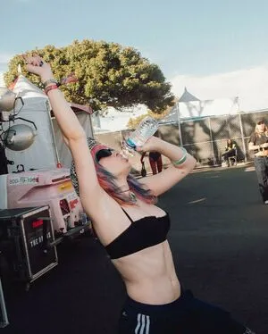 Ava Maybee Thumbnail Picture