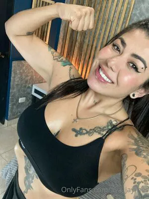 Avajaymesfree Thumbnail Picture