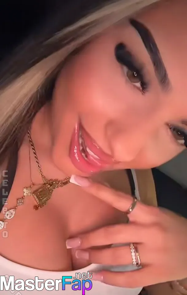 Avendaaxs OnlyFans Leak Picture - #bbA7xobVcw.