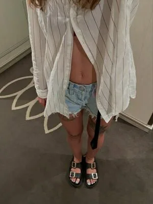 Avery Shipp OnlyFans Leaked Free Thumbnail Picture - #AJ8hQyzCSX