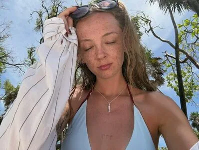Avery Shipp OnlyFans Leaked Free Thumbnail Picture - #fdt1X0F3KE