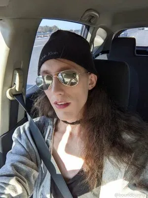 Avery Starling OnlyFans Leaked Free Thumbnail Picture - #WQU3dnB8b2