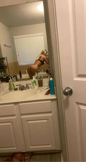 Avery Trail OnlyFans Leaked Free Thumbnail Picture - #fcRwGJdO71