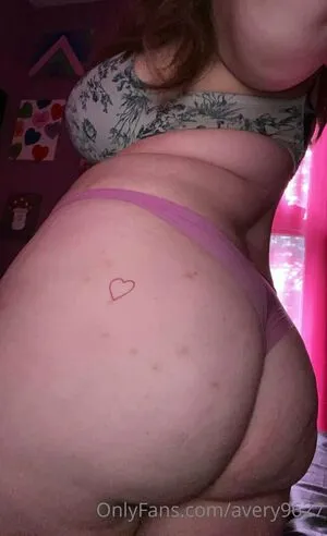 Avery9627 OnlyFans Leaked Free Thumbnail Picture - #Vt5URD8cym