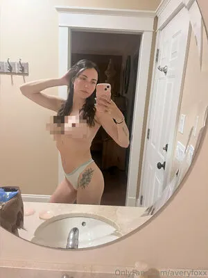 Averyfoxx OnlyFans Leaked Free Thumbnail Picture - #ASdvCrM26f