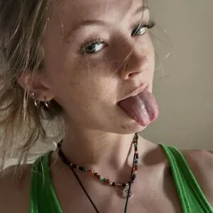 Averyshipp OnlyFans Leaked Free Thumbnail Picture - #0dM1iuQDLt