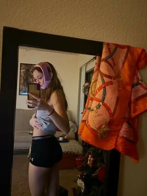 Averyshipp OnlyFans Leaked Free Thumbnail Picture - #7QGiIDnftD