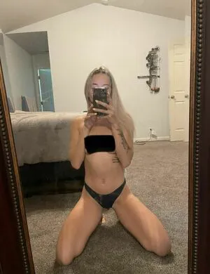 Avesfree OnlyFans Leaked Free Thumbnail Picture - #F6om9Mid4b