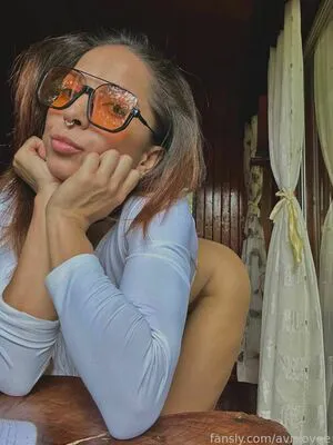 Avislovee OnlyFans Leaked Free Thumbnail Picture - #a1MpUxukHT