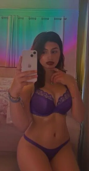 Avneet Kaur OnlyFans Leaked Free Thumbnail Picture - #dINA3ALsbZ
