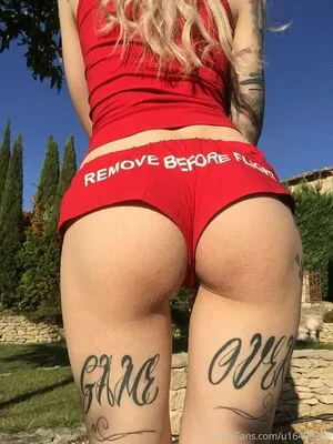 Avrora Sg OnlyFans Leaked Free Thumbnail Picture - #1AVcYnHFqc