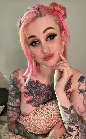 Avrora Sg OnlyFans Leaked Free Thumbnail Picture - #UUFYUNaT5R